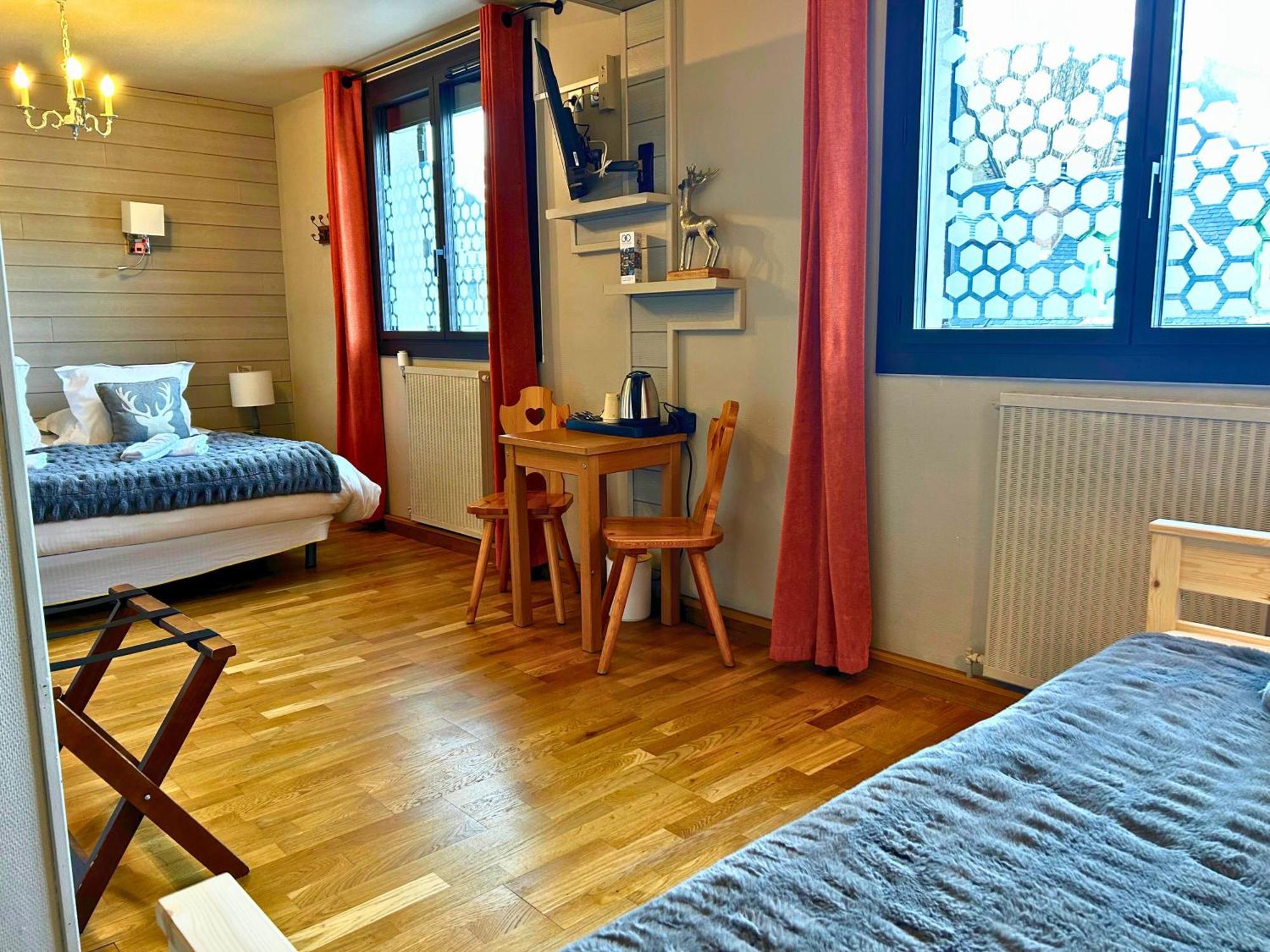 Saint-Mamet Hotel La Rencluse מראה חיצוני תמונה